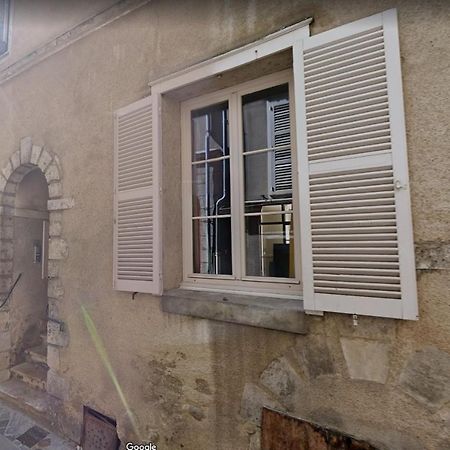 Apartamento Le Doux Refuge A Quelques Pas De La Cathedrale Chartres Exterior foto