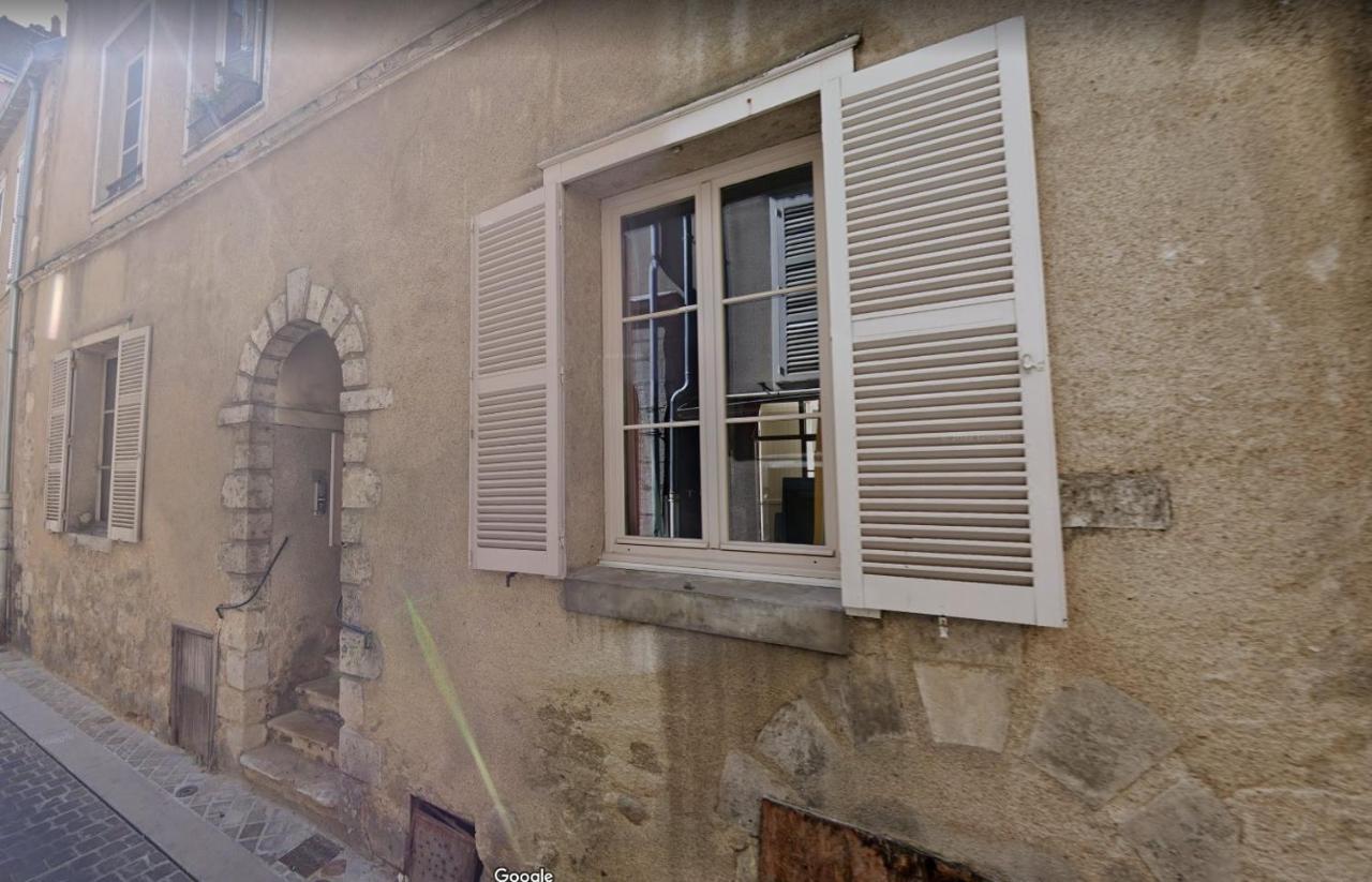 Apartamento Le Doux Refuge A Quelques Pas De La Cathedrale Chartres Exterior foto